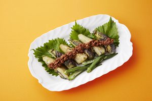 写真: 焼き水茄子（なす）のツナみそかけ